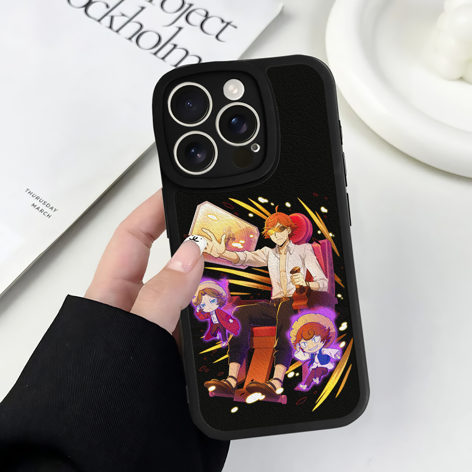 （画像用） 文豪ストレイドッグス Bungo Stray Dogs 【iPhone 16シリーズ対応】シリコンスマホケース（レザー調） 材質：シリコン